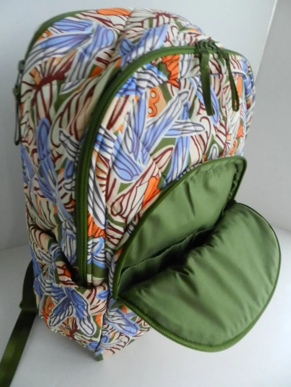 Vera Bradley Ultralight Essential LARGE Backpack Laptop Bag in Dragon Fly